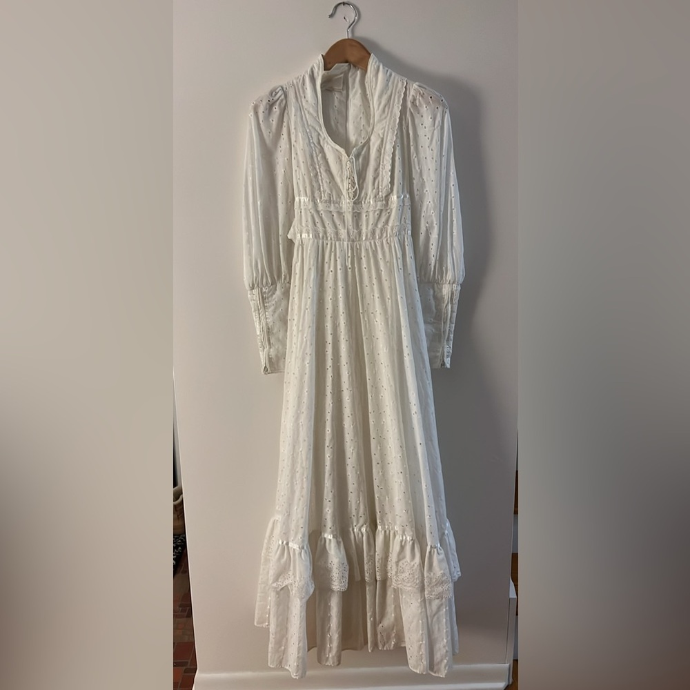Gunne Sax vintage 70s XS Long Sleeve Maxi dress